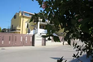 Majatalo Casa Vacanza Gioia
