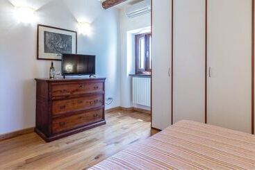 בית מלון כפרי Agriturismo Il Castelluccio