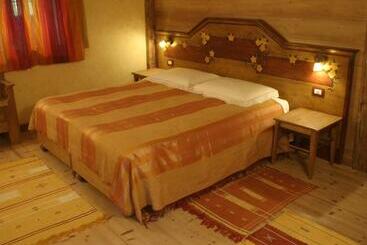 Hotel Baite Di Pra
