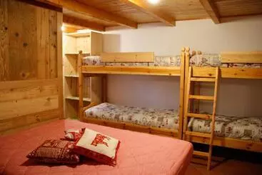 هتل آپارتمان Casa Chamonin