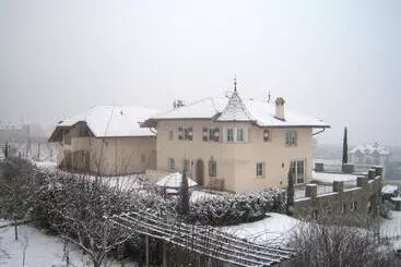 هتل Gutshof Sinn
