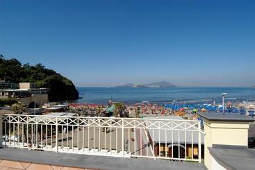 פנסיון Venustas Park