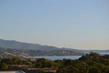 アパートホテル Résidence Les Jardins Du Fort