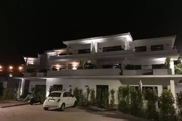 هتل آپارتمان Résidence Les Jardins Du Fort