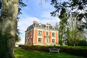 Majatalo Château De La Chaix