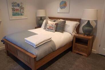 فندق صغير The London Inn