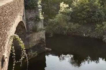 ユースホステル The Newbridge On Usk