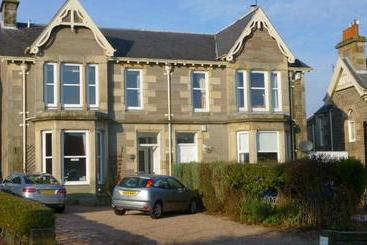 Pansiyon Rowanlea Guest House