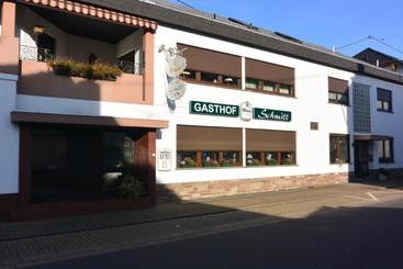 Retkeilymaja Gasthof Schmitt