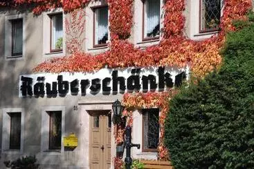 Pensione Räuberschänke