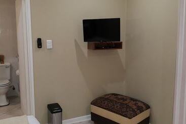 펜션 Telestai Guest House