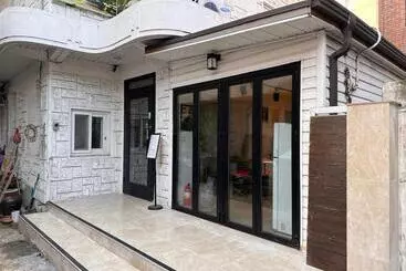ペンション Haru The Guesthouse