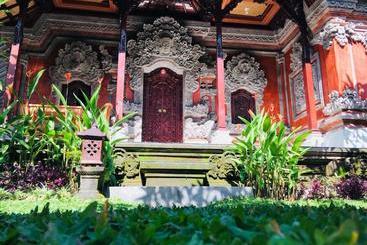 Pensjonat Local Family House