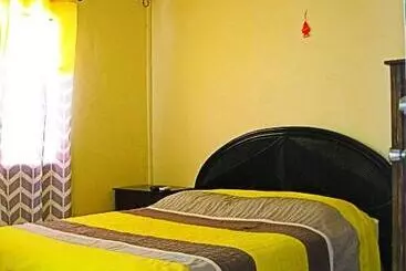 Pension Over The Hill Residence