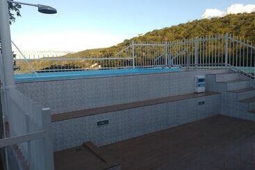 پانسیون Pousada Lua Rosa