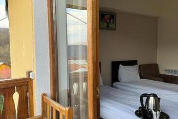 ペンション Verin Tun