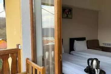 ペンション Verin Tun