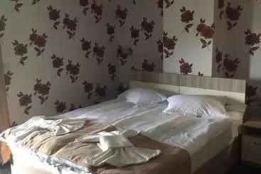 Pensjonat Sirakovata Kushta