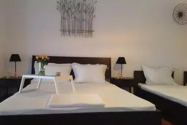 پانسیون Casa Rendez Vous