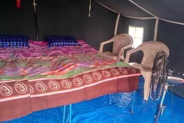Hotel Madhav Farmhouse