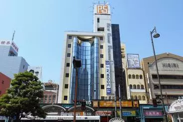 Capsule Hotel New Grand