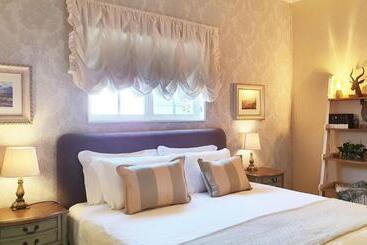 بنسيون Villa Adalbert Guesthouse