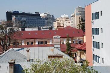 هتل آپارتمان Victoriei City Studios