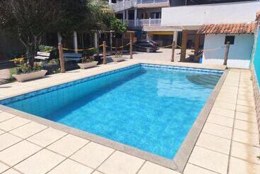 פנסיון Pousada Laguna Beach Club