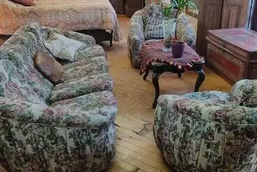 Majatalo Casa Ramirez   Guest House En El Segundo Piso