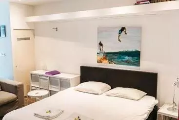 تختخواب و صبحانه Spui Apartment In Center