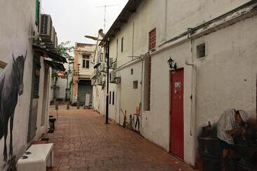 Pensão Rimba Hang Kasturi Villa