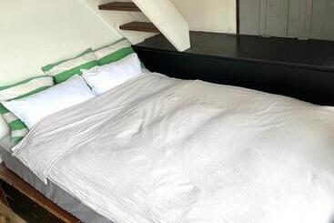 بنسيون Ohmachi Junxion