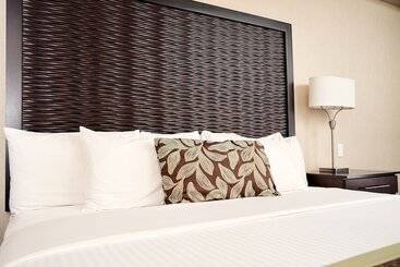 Szálló Riverrock Inn & Conference Centre