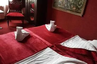 Fiáker Panzió