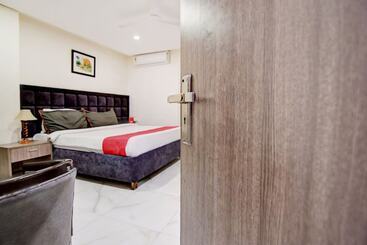 Hotell Collection O 30079 Indira Nagar