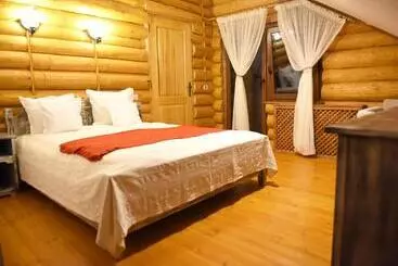 هتل Domeniul Haiducilor Bucovina