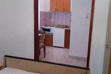 Pensionat Sobe I Apartmani Marović