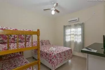 ペンション Pousada Colibri