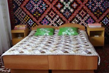 پانسیون Guest House Nur