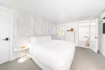 Hostel White Moose Inn