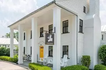 Retkeilymaja White Moose Inn