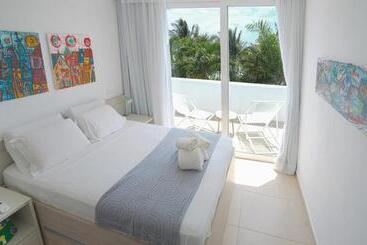 هتل آپارتمان As Coloridas