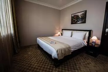 Sara Palace Apartments  Family Only