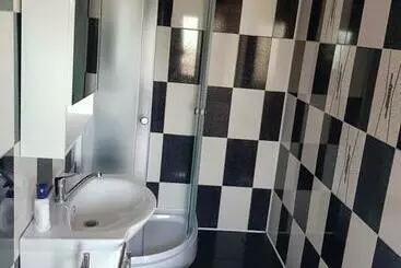Majatalo Vila Dan
