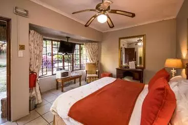 ペンション Warrens Guest House