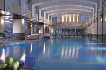 Shanghai Centre Serviced Apartment