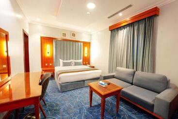 Al Masem Serviced Apartments   Exit 9