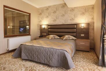 فندق Balturk House