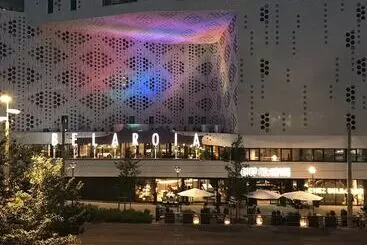 ホテル Campanile Montpellier Centre St Roch