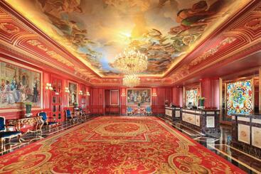 Отель Howard Johnson Plaza Ningbo